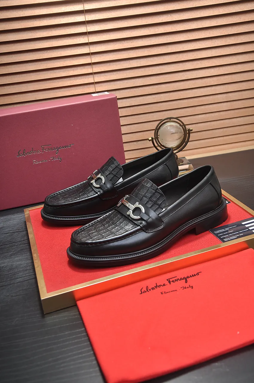 Men's men's shoes 💰520💶[Ferragamo/Ferragamo] (high-end Niuli) New 🍀 Ferragamo* - top version Ferragamo's classic formal leather shoes! Made of imported original cowhide, the inner top layer is comfortable cowhide lining! Original wear-resistant rubber outsole! High quality products! Code number 38-44!